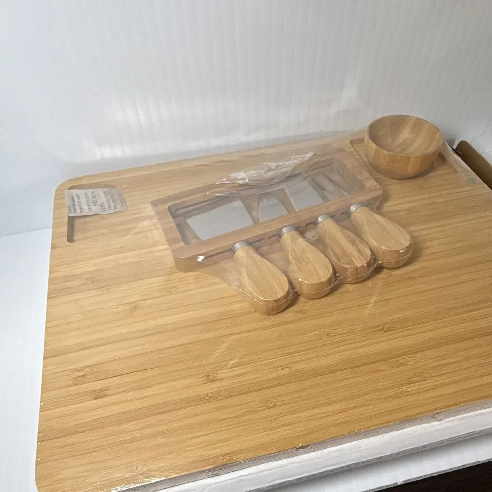 Tate + Zoey Z0178 Bamboo Cutting Board Set w/ Tray & 5-Pc Cheese Knives